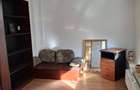 Apartament 4 camere, 2 dorm, sufragerie, birou, scara interioara, et.1 in vila  - 4