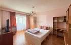3 camere / 2 bai / bloc reabilitat/ zona Pietei Ion Mester - 2