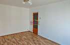 Vand apartament 3 camere Piata Straduintei - Niculitel - 6