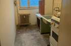 Zona Lamaita, se vinde apartament nedecomandat ,doua  camere pret 38000 euro - 5