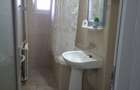 Garsoniera  spatioasa,cu balcon,6 min metrou M Bravu si 10 min Mall Vitan
