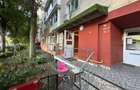Spatiu comercial stradal, vad pietonal, parcare libera - 2