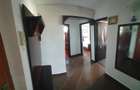 Apartament cu 2 camere transformat in 3 - 13