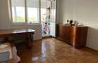 Apartament 3 camere, semidecomandat, et 4/4, zona Democratiei - 2