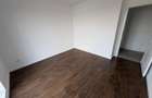 MUTARE RAPIDA!! Apartament 2 camere decomandat, Metrou 1 Decembrie - 6