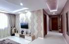 Vila Superba pentru 2 familii /9 Camere /Curte 721 - 19