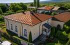 Proprietate unica in zona viticola Odobesti, Vrancea, casa boiereasca cu 4.000 m - 5