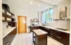Vila cu piscina | teren 900 mp | complex rezidential | British School - 8