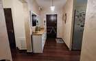 3 camere, decomandat, et 2/8, anvelopat- 13 Septembrie - 15