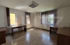 Casa de vanzare, cu 9 camere, 308 mp, zona RrM1 - 8