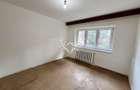 Apartament cu 3 camere, pregatit pentru renovare in Zorilor - 2