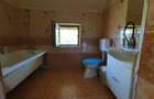Proprietar vând casă individuală pe colț în zonă liniștită - 13