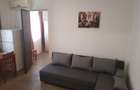 Închiriez apartament 2 camere - 8