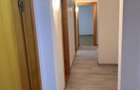De vânzare apartament 3 camere decomandat - 2