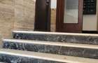 PROPRIERTAR INCHIRIEZ ap. 2 CAM, (parter inalt) str.ARMENEASCA colț cu Bd.CAROL - 4