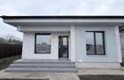 Casa Individuala - 3 camere - 1 baie - 250mp teren - 1