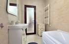 Apartament modern de vânzare, etaj 1, balcon închis, parcare privată - 12