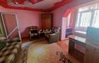 Apartament 3 camere, situat in Rovinari , Str. Plopilor - 2