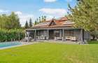 INCHIRIERE CASA VILA CU PISCINA INDIVIDUALA EROU IANCU NICOLAE PIPERA - 2