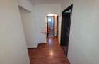 De vanzare apartament 3 camere - cu centrala pe Gaz! - 2