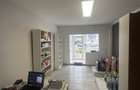 Spatiu comercial, 3 camere, decomandat,  zona Alexandru cel Bun - 2