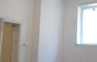 Victoriei, apartament in vila semidecomandat