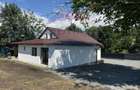 Casa finalizata recent, 2.800 mp teren Livada - Petresti de Jos - 25