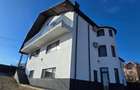 Vila tip conac – 405 mp utili, teren 1500 mp – zona Viticultori - 1