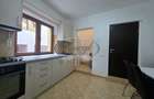 Apartament in vila cu parcare si garaj - 13