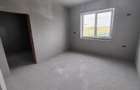 Duplex despartit prin C.T. - bucatarie inchisa - 130 mp utili - 6