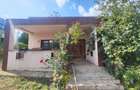 Casa 2 camere, teren 292 mp, Ghercesti, zona Spitalului Regional - 1