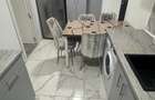 Inchiriez ap 2 camere moll viitan