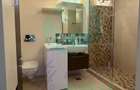 Bloc NOU vis-a-vis de MALL VITAN - 14