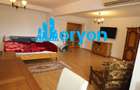Apartament 3 camere, zonă centrală - 1