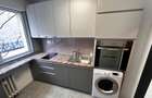 Inchiriere apartament 2 camere semidecomandat,metrou Parc Bazilescu, etaj 1 - 7