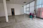 Depozit cu showroom de inchiriat de 1600 mp - 11