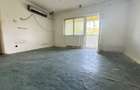 Apartament cu 2 camere, 52 mp + balcon, etaj 4/5 - Ideal pentru investitie - 1