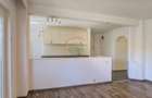 Apartament cu 3 camere de vânzare în zona Lacul Tei - 9