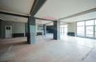 De închiriat – Spațiu comercial 281 mp,  Bulevardul Decebal - 7