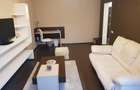 Apartament Piata Victoriei/Decomandat - 1