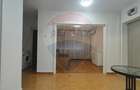 De inchiriat apartament 3 camere spatios  etaj 1 Splaiul Crisanei - 15