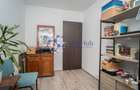 Apartament de vanzare, etajul 2/4 - 4
