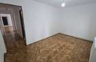 Apartament 3 camere, etaj 2, zona Calea Floresti - 3