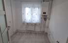 Apartament complet renovat 2 camere si bucatarie inchisa zona Rahovei - 3