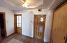 Apartament cu 2 camere de vânzare în zona 1 Mai - 10