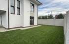 Duplex modern de vânzare în Florești – curte privată - 2