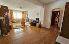 Apartament 3 camere + boxă de închiriat – Strada Carpați - 1