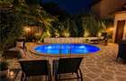 Casa individuala premium cu piscina, panouri fotovoltaice si curte amenajata – B - 1