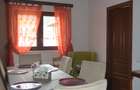Apartament cu trei camere  in vila  ,Busteni - 1