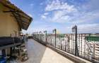 De vânzare apartament cu 3 camere și terasă, Bulevardul Dacia - 13